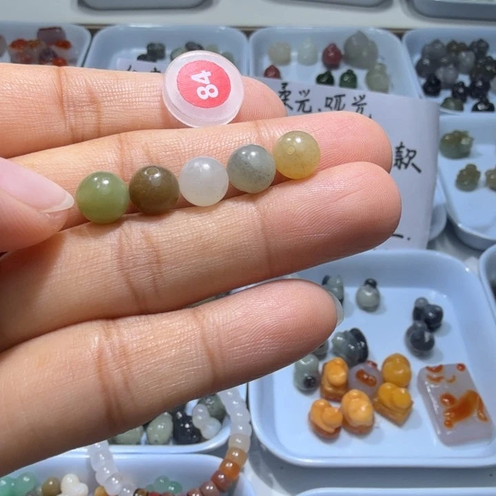和田玉未镶嵌珠宝半成品