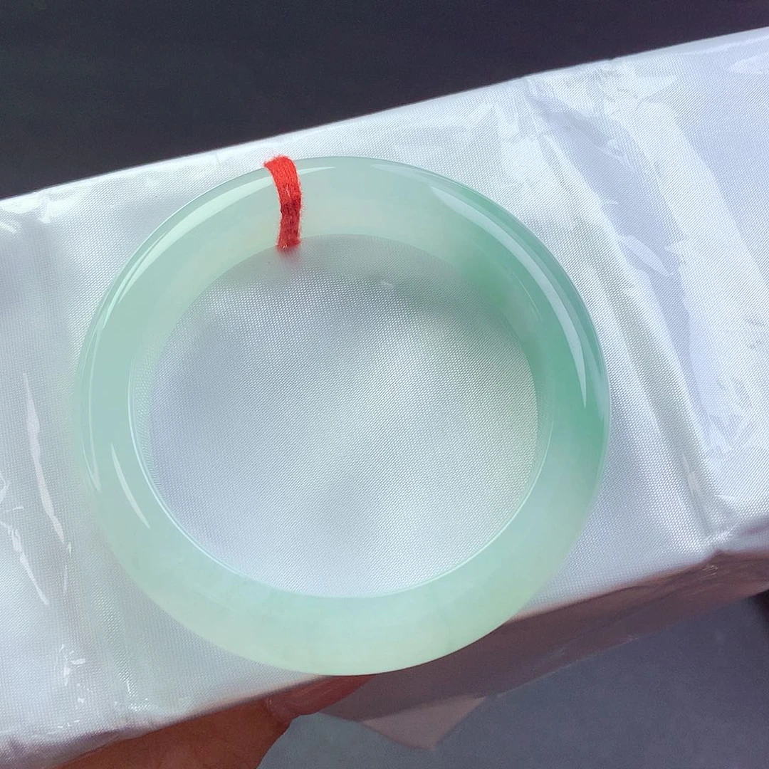 【闪购商品】未镶嵌手镯翡翠882227