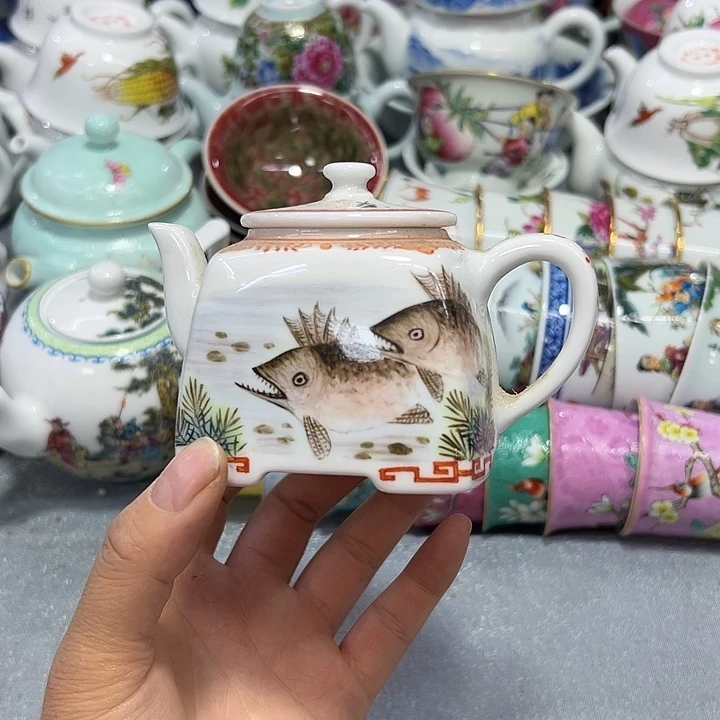 景德镇陶瓷手工艺品