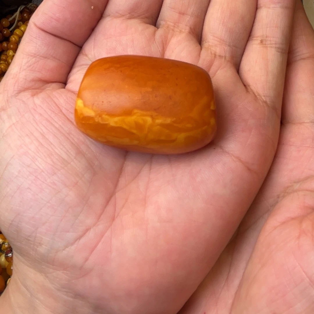 蜜蜡吊坠(不含链)未镶嵌