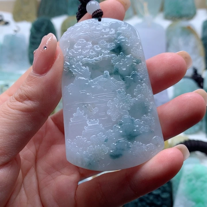 定制翡翠未镶嵌山水