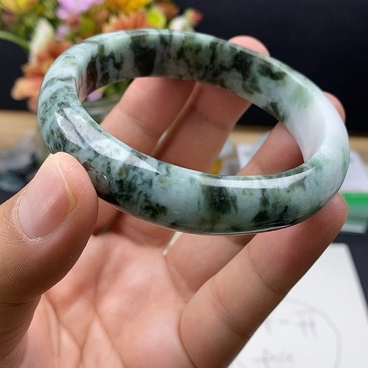 翡翠未镶嵌手镯58.4