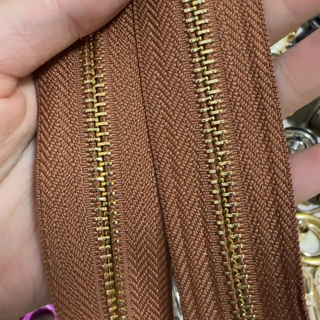 五号Y牙拉链10元2米