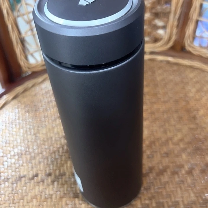 万象保温杯550毫升灰色h122