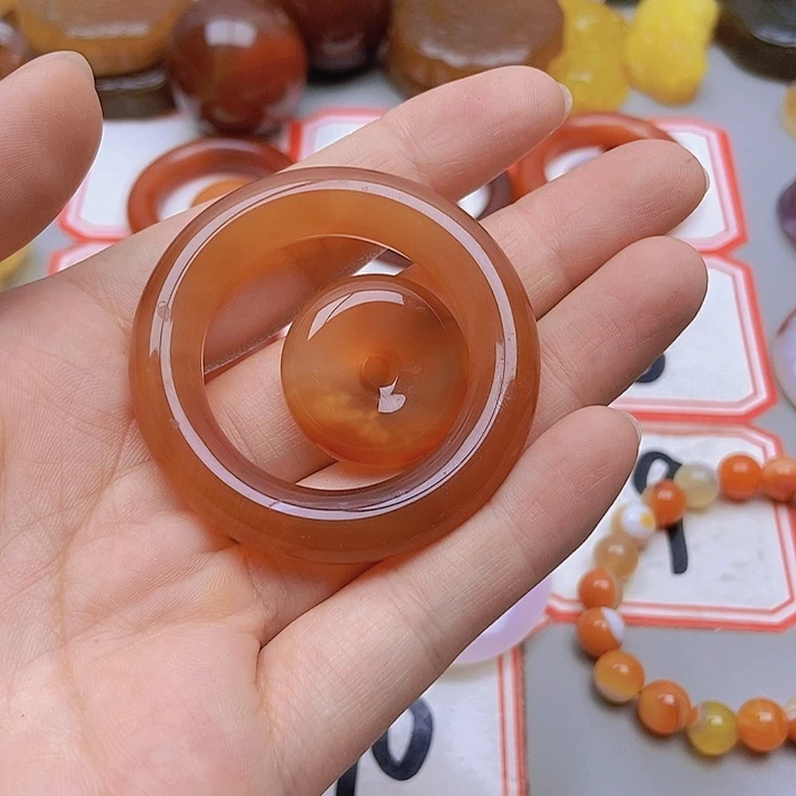 【闪购商品】玛瑙/玉髓未镶嵌珠宝半成品王