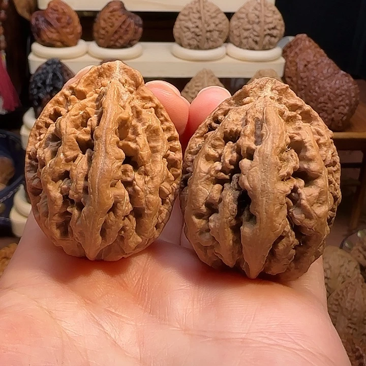 吊坠文玩核桃虎头王1