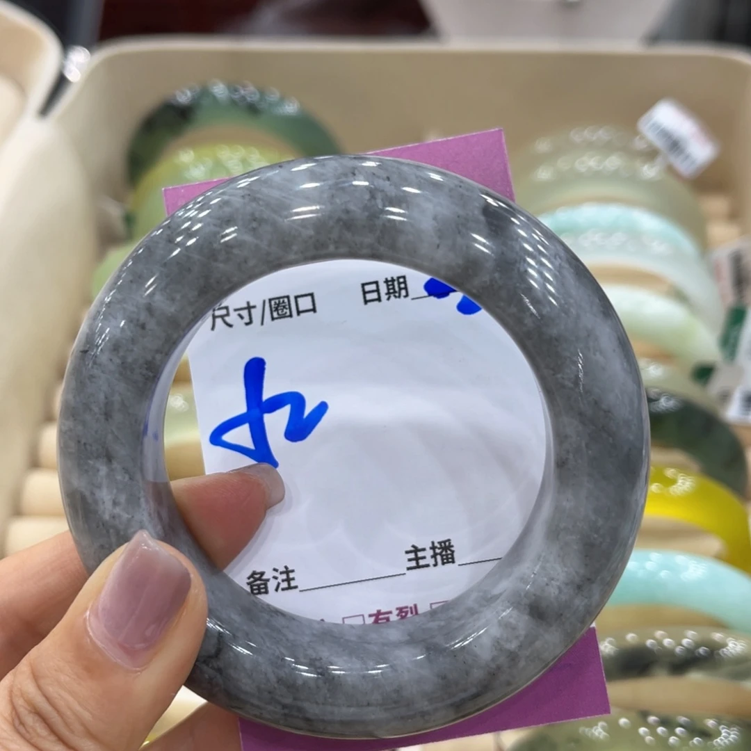 岫玉未镶嵌手镯手镯
