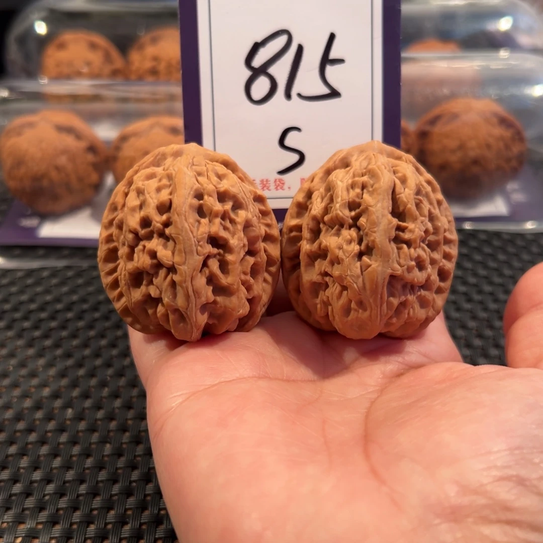 把件文玩核桃815号红锦鲤尺寸42全品