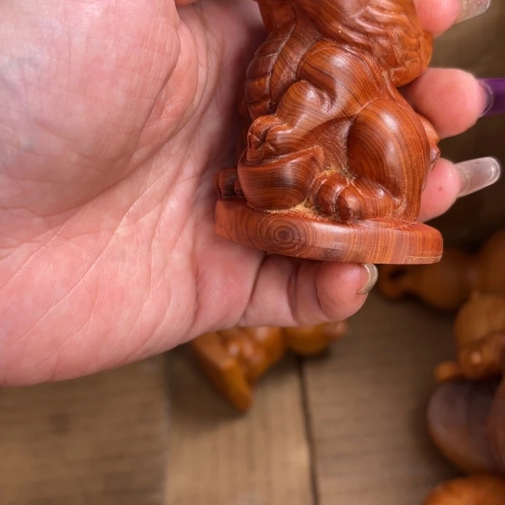 红***山太行崖柏手把件的设计和制作