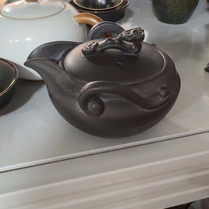 主人杯一个，瓷。。。
