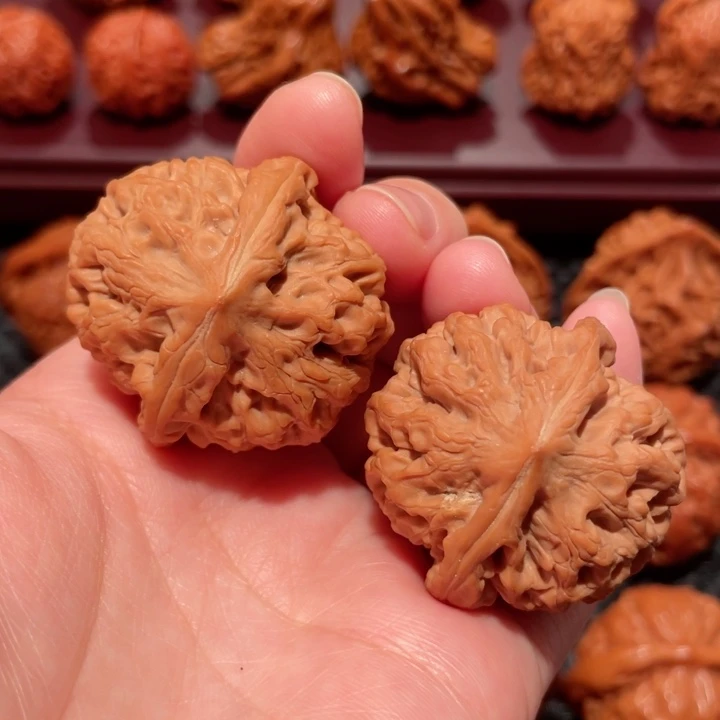 把件文玩核桃太行龙纹