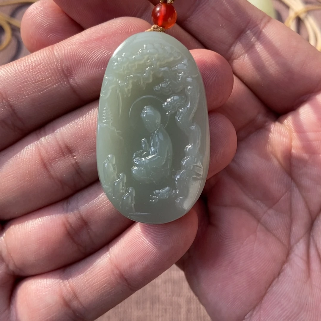 北***技和田玉未镶嵌颈饰