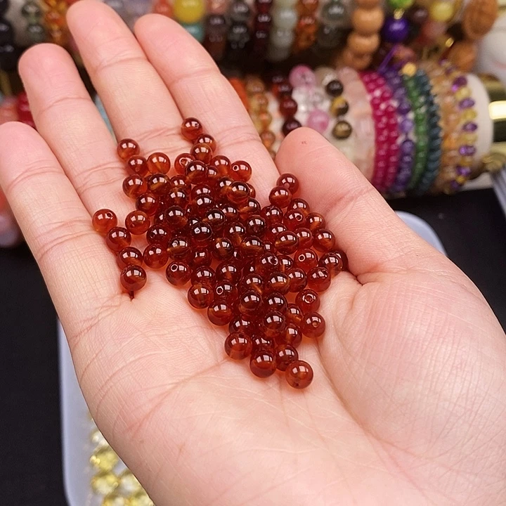 未镶嵌35个石榴石卡5.6玛瑙/玉髓