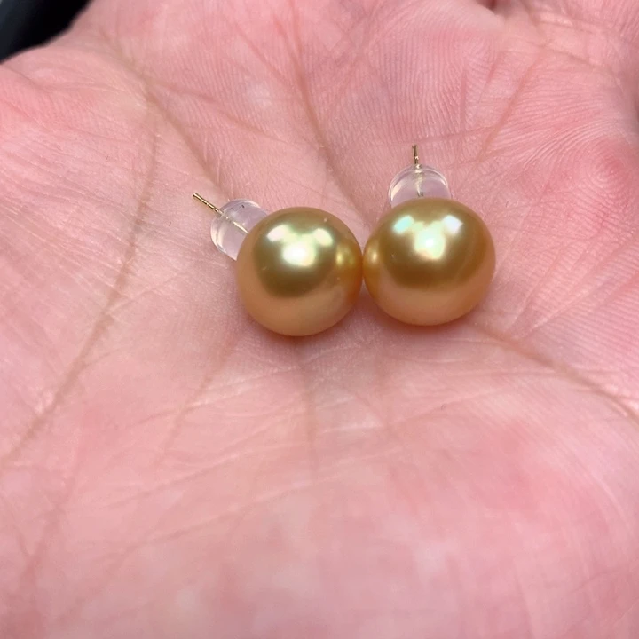 18K金镶嵌耳饰海水珍珠