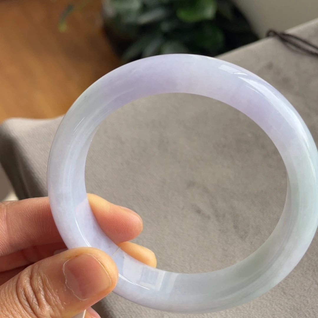 翡翠未镶嵌手镯紫罗兰