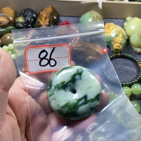 未镶嵌蛇纹石玉手链