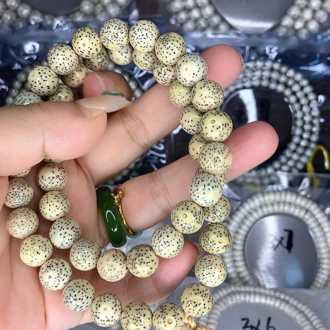 梦***瑶星月菩提手串星月