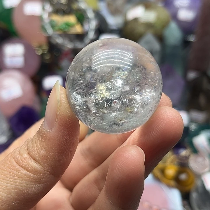 未镶嵌珠宝半成品水晶58克白水晶球