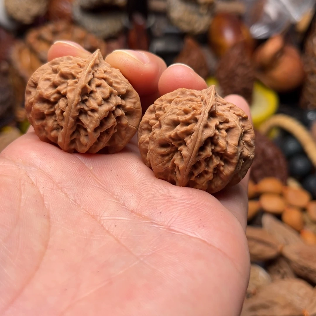 吊坠文玩核桃瑕疵18