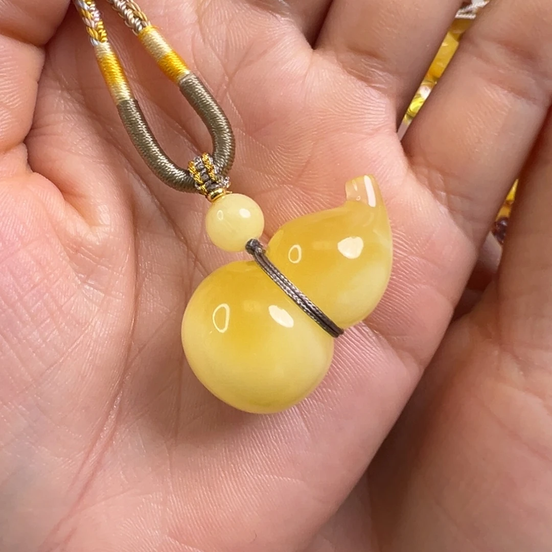 未镶嵌蜜蜡裸石蜜蜡