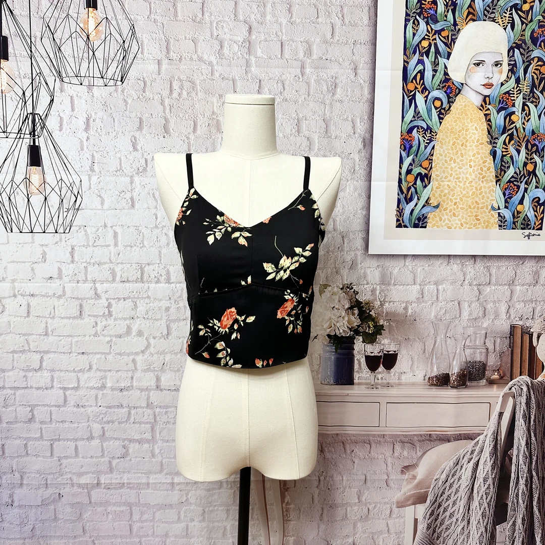 法式黑色吊带背心女内搭女款爆款遮肚子副乳一体式可外穿无袖上衣