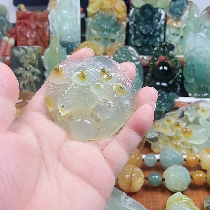 蛇纹石玉未镶嵌挂件