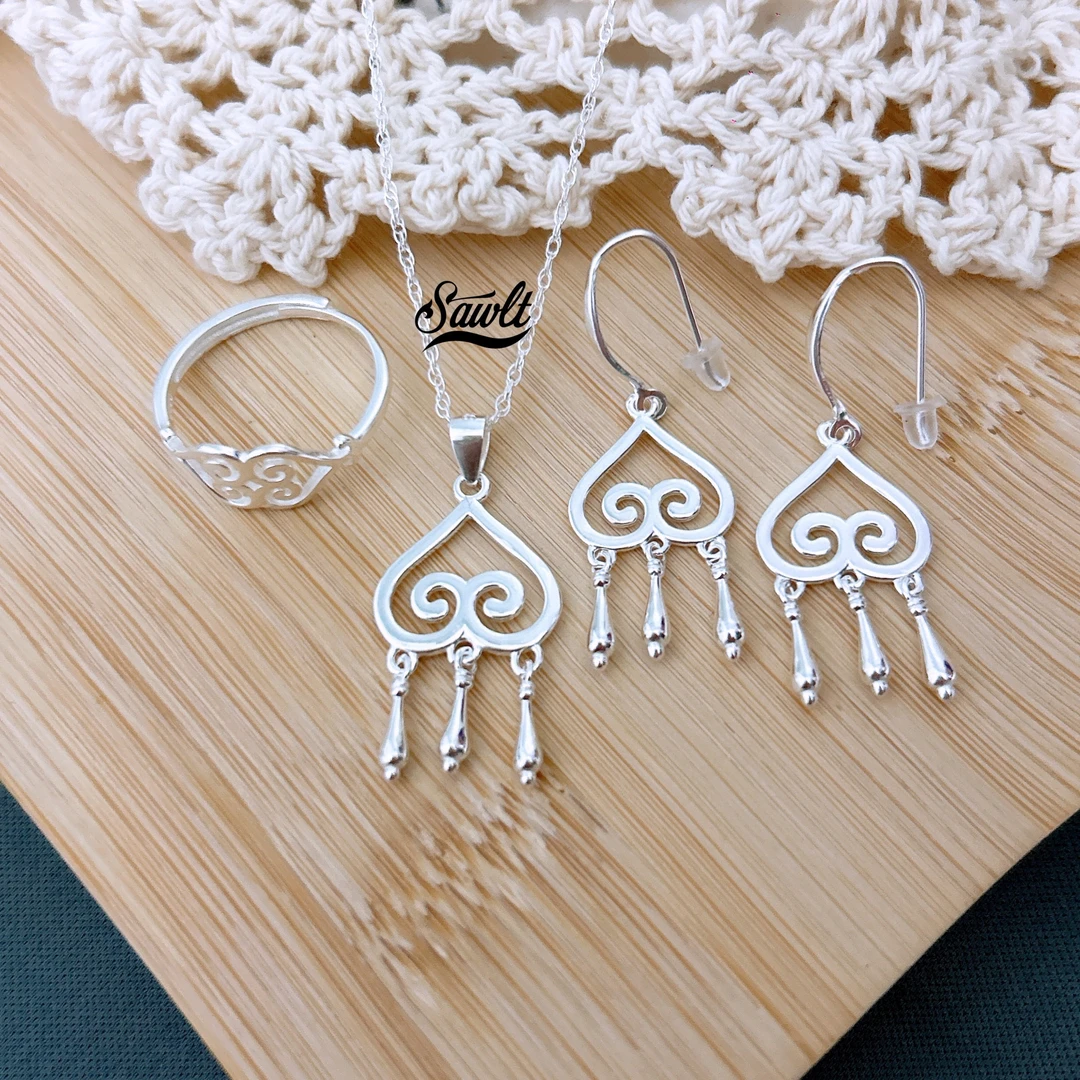 足银银制品 S990纯银民族款套装