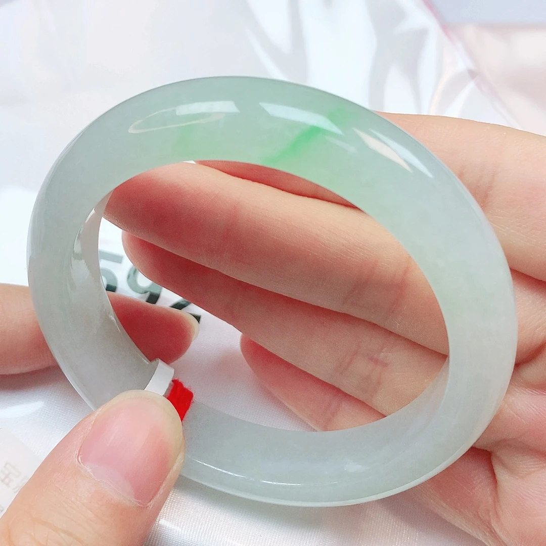 翡翠未镶嵌手镯抖音592