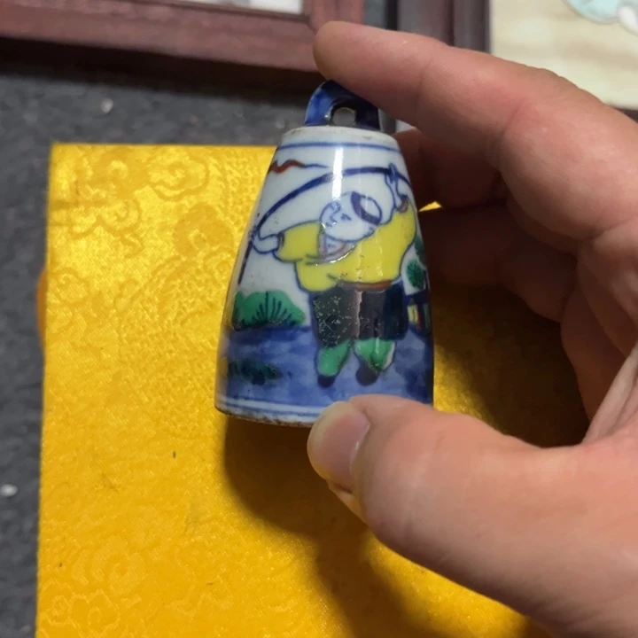 东***起摆件陶瓷设计风格设计