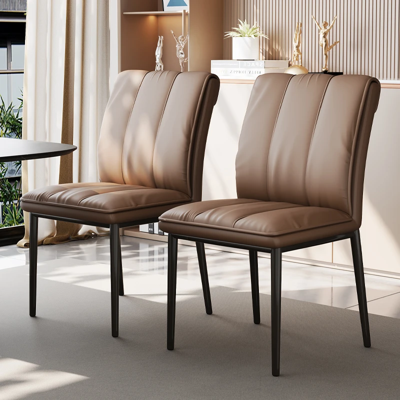意式极简餐椅2025新款椅子轻奢高级餐桌椅子家用凳子靠背吃饭椅子