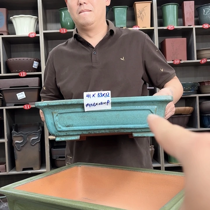 紫砂花盆舍*紫砂的颜色很好看呀