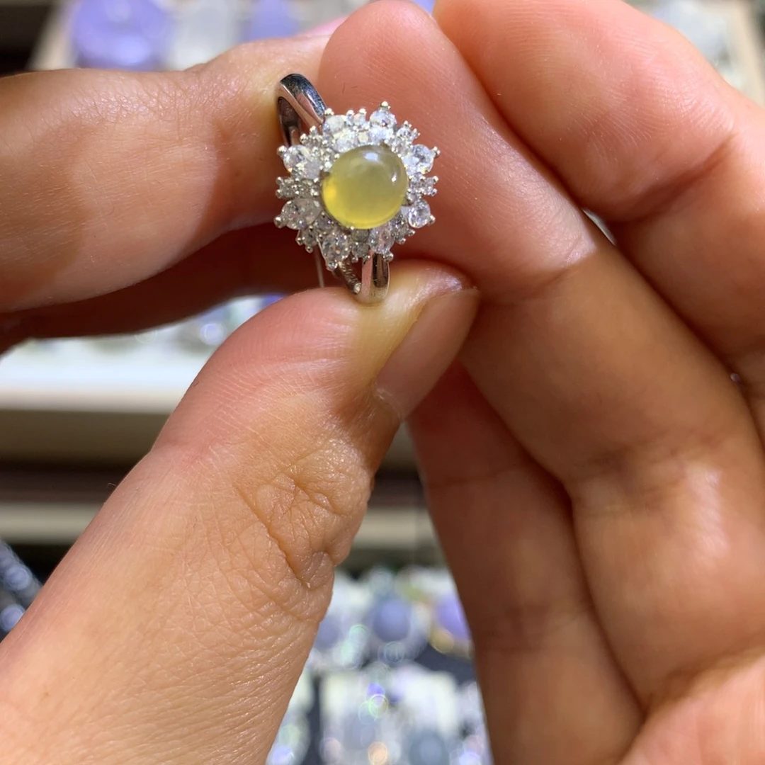 翡翠颈饰银S925镶嵌翡翠吊坠