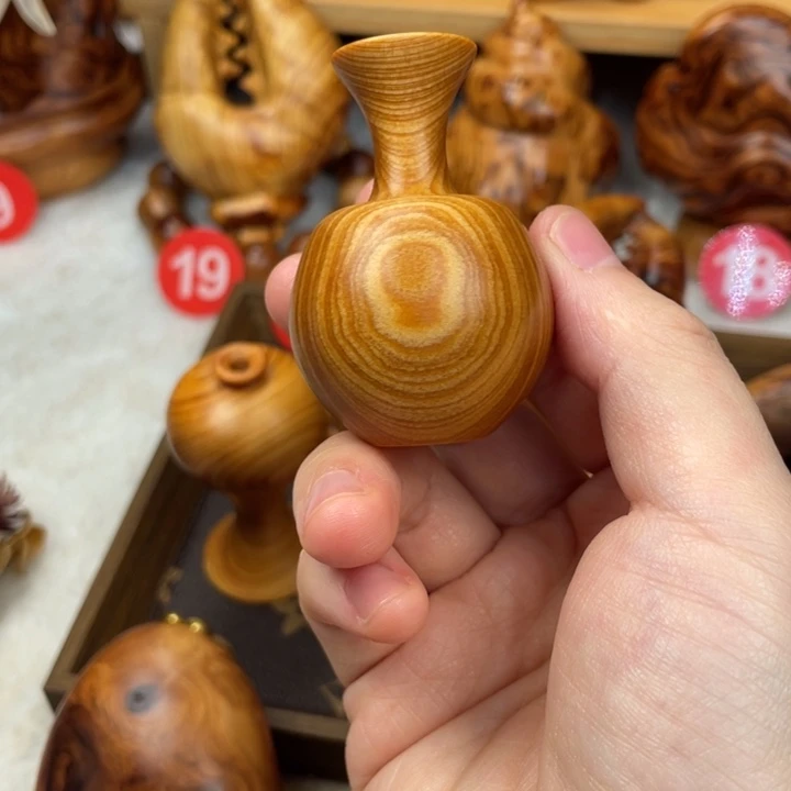 柏木（崖柏）太行精品黑油花瓶