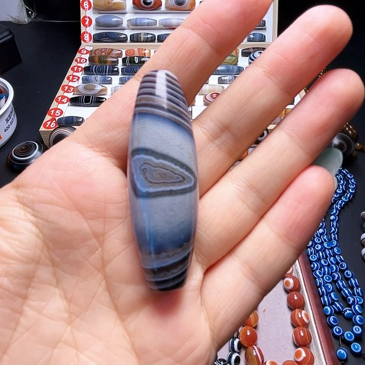 天***…玛瑙/玉髓未镶嵌颈饰