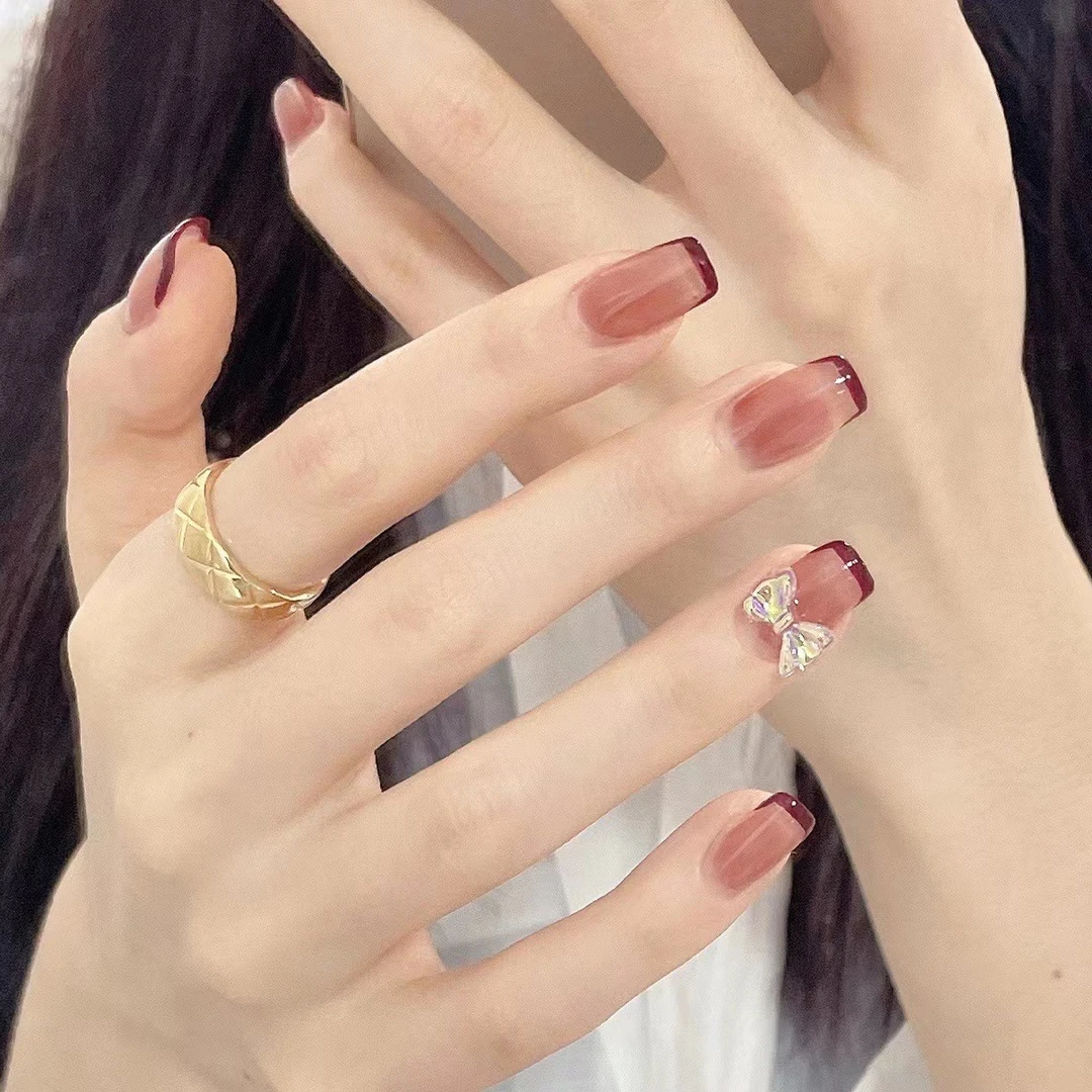随机美甲一副