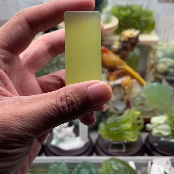 蛇纹石玉未镶嵌四大名玉印章