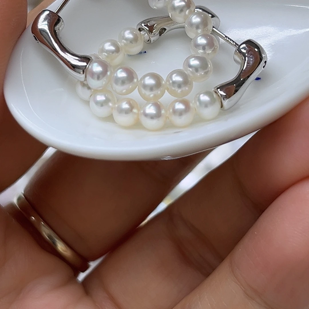 银S925镶嵌淡水珍珠吊坠或者耳钉手链之一