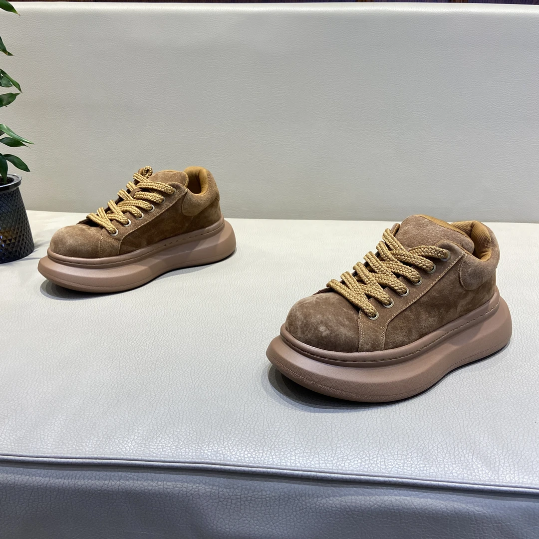 2025冬季增高休闲板鞋车缝线板鞋舒适包裹性保暖时尚百搭潮流真皮