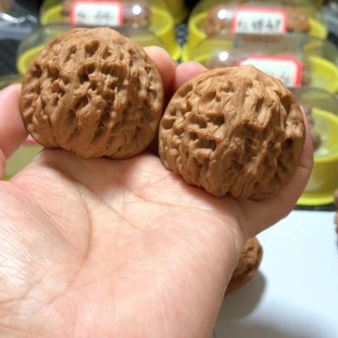 吊坠文玩核桃龙脉元宝