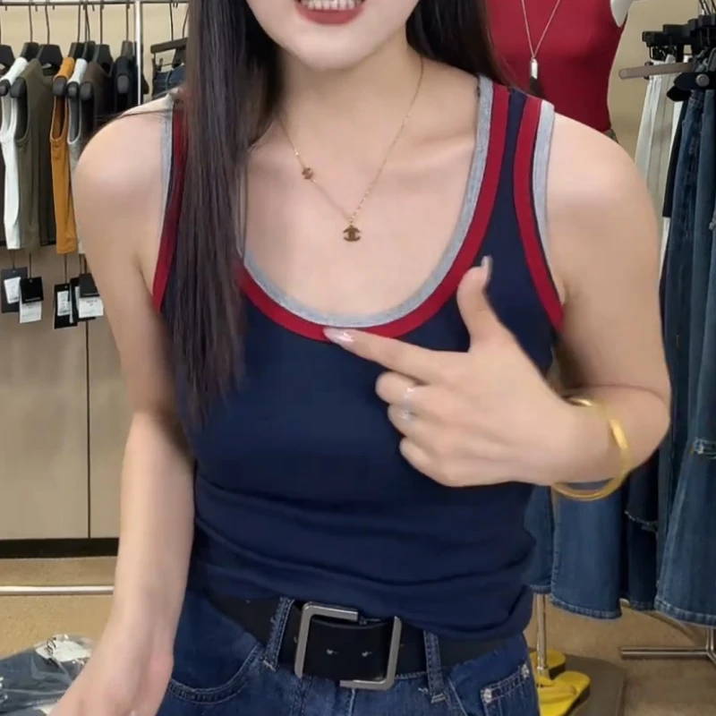 2025新款简约时尚休闲百搭显瘦背心LK2505248