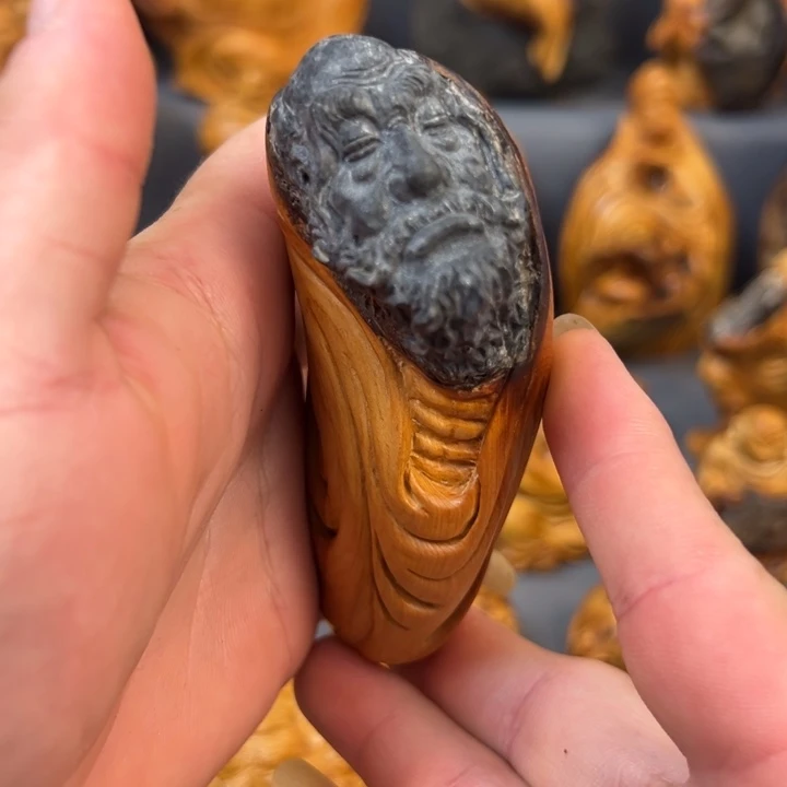 柏木（崖柏）点点关注