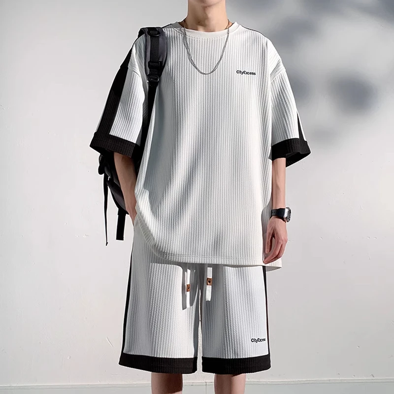 轻奢痞帅男装刺绣潮牌夏季2025新款男士短袖冰丝休闲运动套装