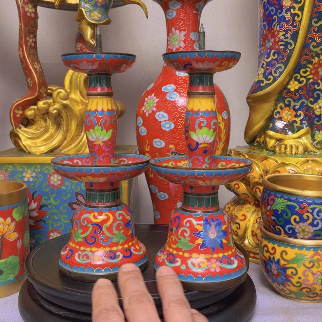 休*铜胎掐丝珐琅烛台一对