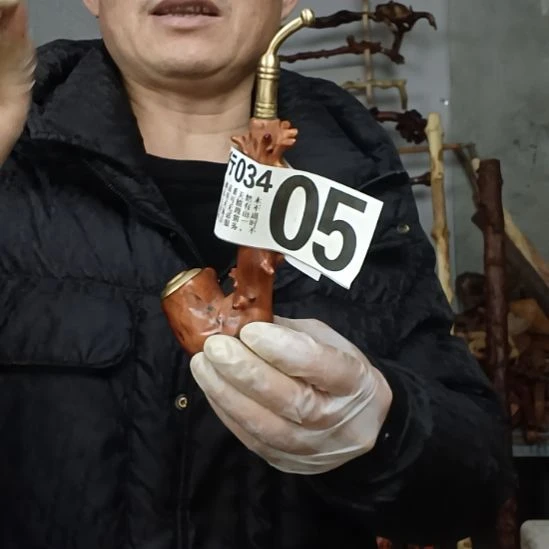 小***哥香榧木高山 檬子木文玩料