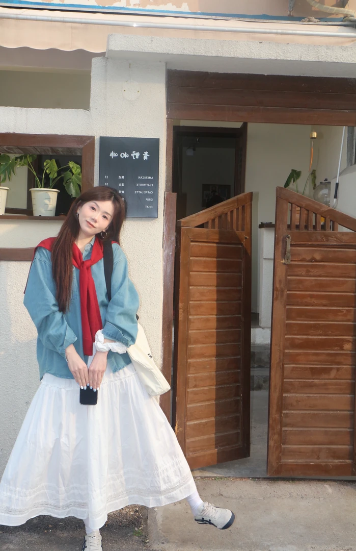 牛仔衬衫 春天氛围感的神