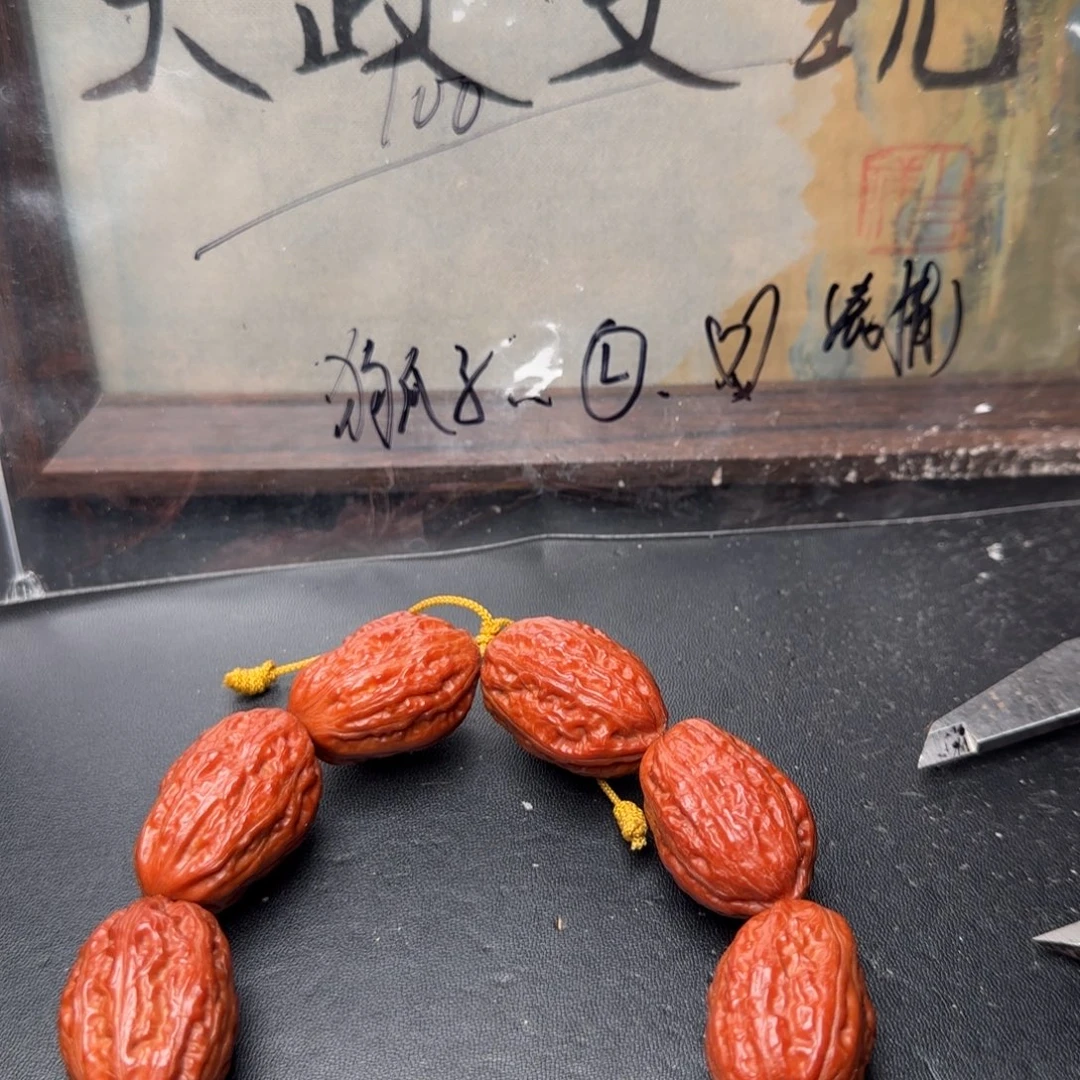 *****文玩核桃吊坠秋子串100