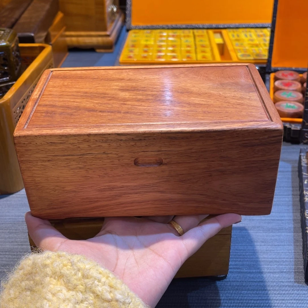 成套家具紫檀木类，缅花首饰盒