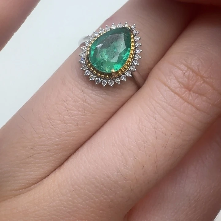 祖母绿戒指未镶嵌