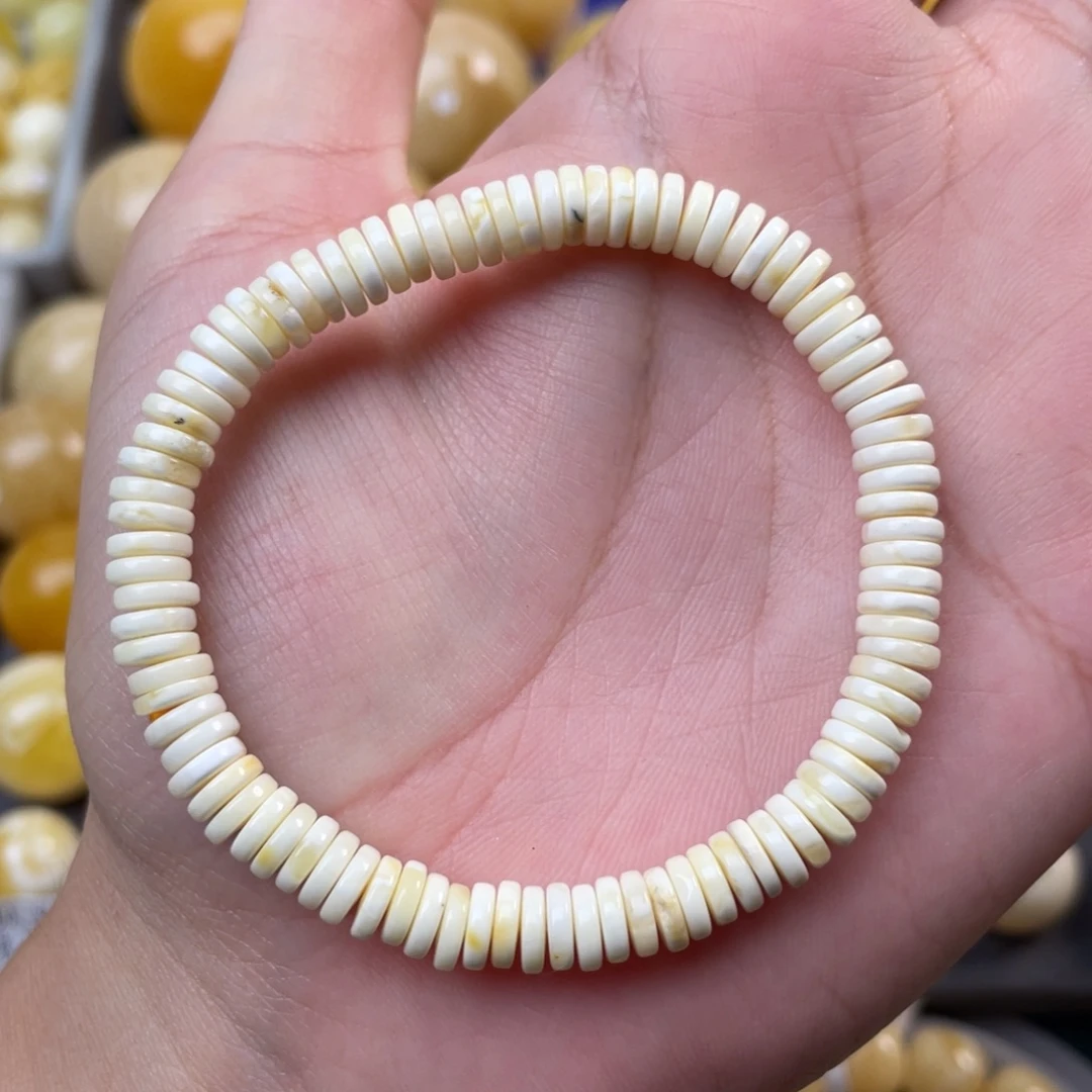 蜜蜡未镶嵌珠宝奇石微瑕6.1mm