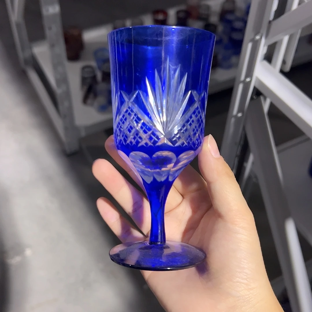 水晶玻璃高脚款微瑕一个
